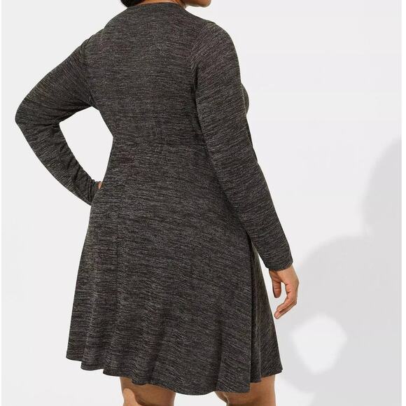 Torrid Plus Size 4 Super Soft Plush Hacci Faux Wrap Dark Gray Long Sleeve Dress - Picture 3 of 3